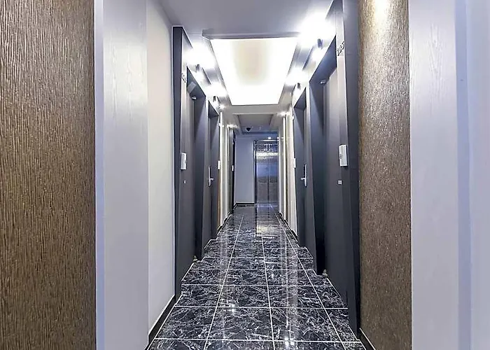 Seomyeon Business J7 Hotel 2*